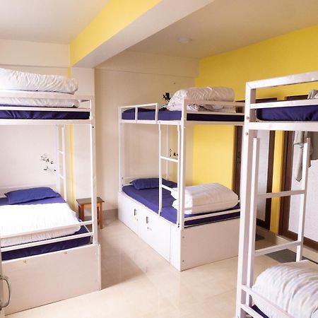הוסטל גנגטוק Tag Along Backpackers מראה חיצוני תמונה