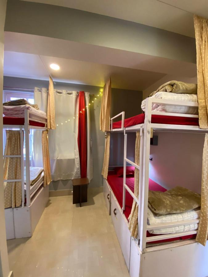 הוסטל גנגטוק Tag Along Backpackers מראה חיצוני תמונה